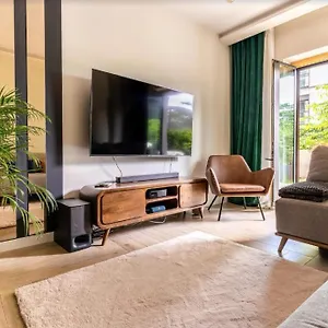 Golden - Two Bedrooms Luxury In The Center - Mennica Warszawa